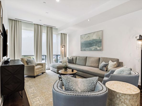 5104 Caroline Street 202, Houston TX 77004