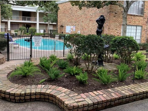 2101 Fountain View Dr 1A, Houston TX 77057