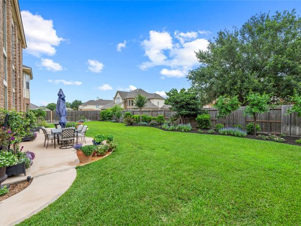 11310 Stonecreek Bend Lane Lane, Cypress TX 77433