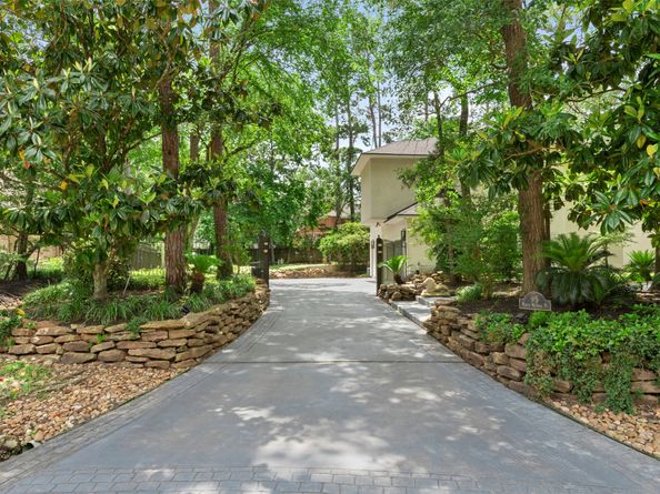 95 N Windsail Place, The Woodlands TX 77381