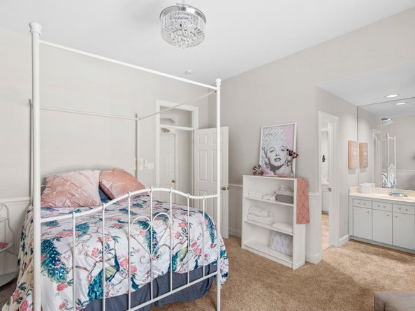 95 N Windsail Place, The Woodlands TX 77381