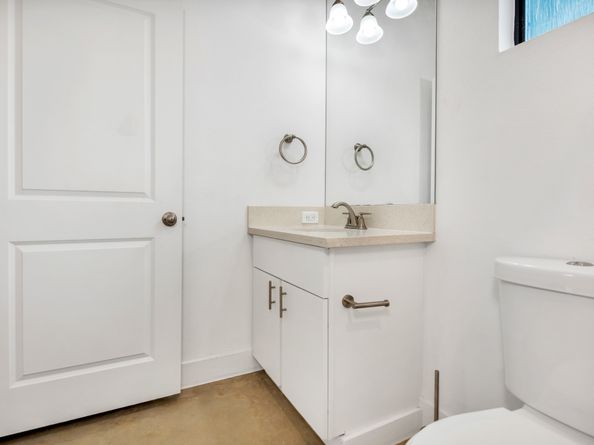 603 Edgewood Street B, Houston TX 77023