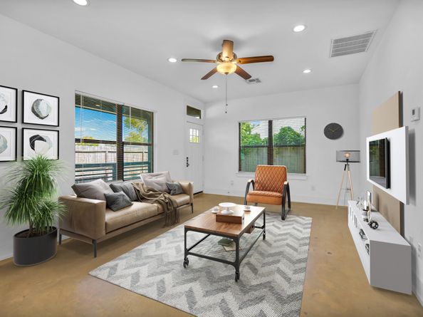 603 Edgewood Street B, Houston TX 77023