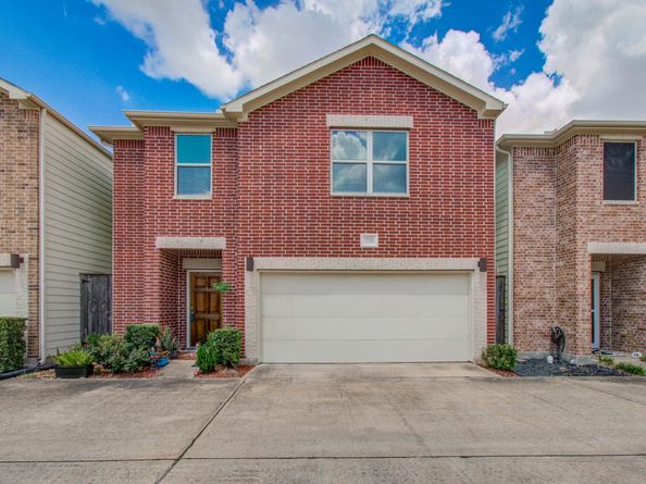 3710 Main Aspen Drive, Houston TX 77025
