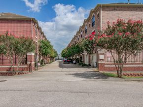 3710 Main Aspen Drive, Houston TX 77025
