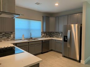 1019 E 37th Street, Houston TX 77022