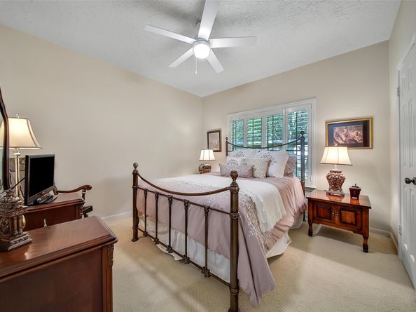 1723 Hidden Villas Drive, Kingwood TX 77339