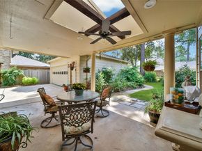 1723 Hidden Villas Drive, Kingwood TX 77339