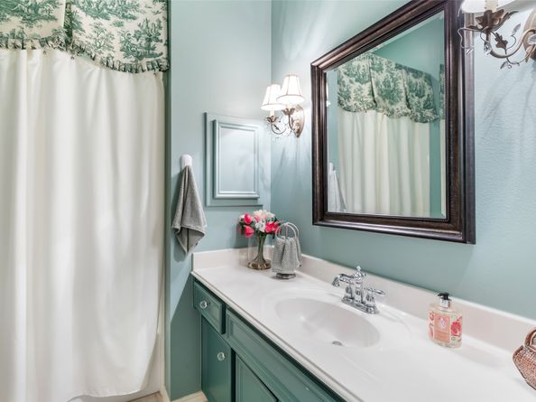 18415 Sailfish Cove Drive, Humble TX 77346