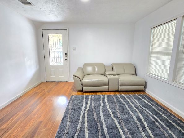 4717 Edmund Street, Houston TX 77020