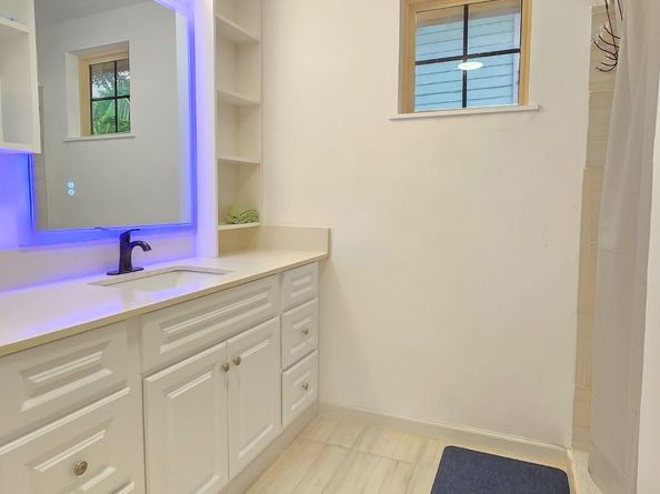 4717 Edmund Street, Houston TX 77020