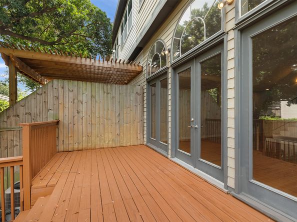 2931 Sackett Street, Houston TX 77098