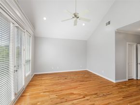 2931 Sackett Street, Houston TX 77098