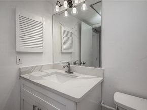 8521 Hearth Drive 33, Houston TX 77054