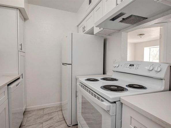 8521 Hearth Drive 33, Houston TX 77054