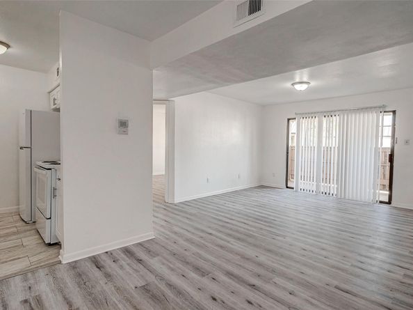 8521 Hearth Drive 33, Houston TX 77054