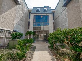 8521 Hearth Drive 33, Houston TX 77054