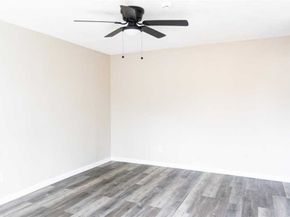5022 Mallow Street 7, Houston TX 77033