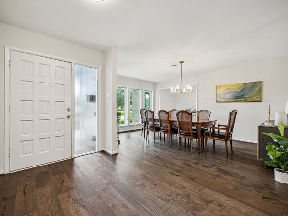 5706 Ariel Street, Houston TX 77096