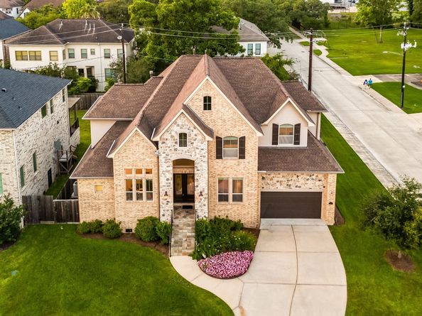 4302 Meyerwood Drive, Houston TX 77096