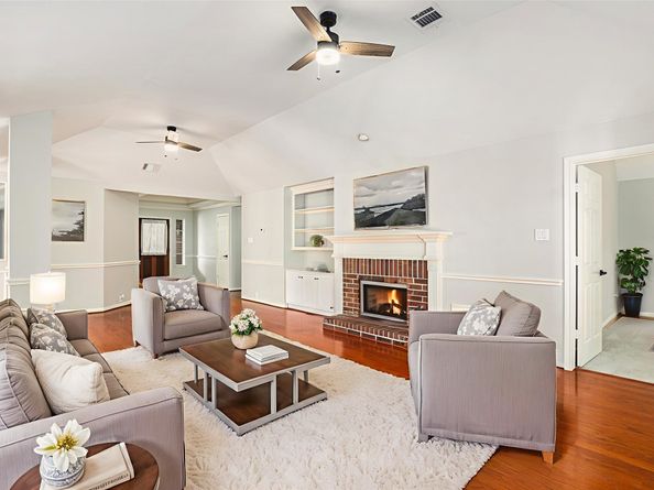 13907 Charlton Way Drive, Houston TX 77077
