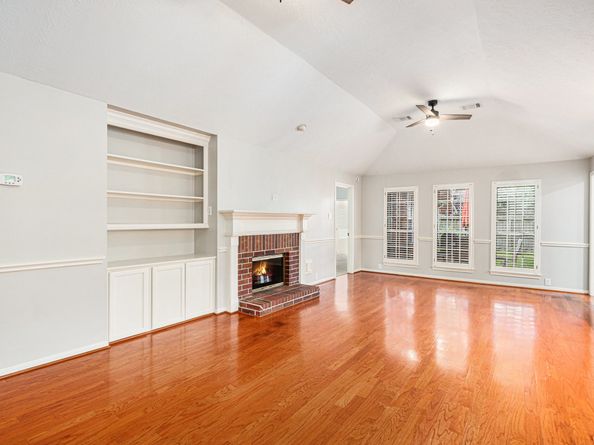 13907 Charlton Way Drive, Houston TX 77077