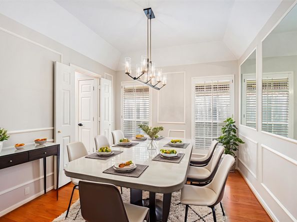 13907 Charlton Way Drive, Houston TX 77077