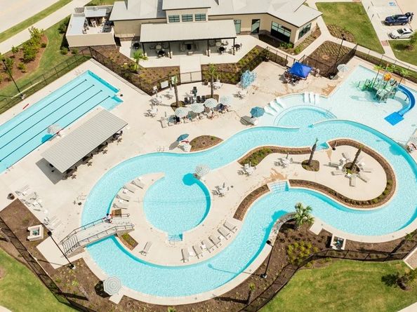 8706 Fairway Palms Drive, Cypress TX 77433