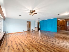 7535 Cayton Street, Houston TX 77061