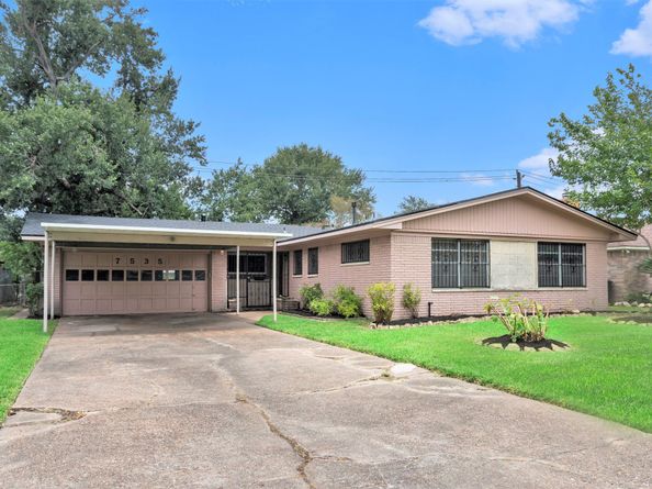 7535 Cayton Street, Houston TX 77061