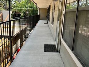 606 Marshall Street B36, Houston TX 77006