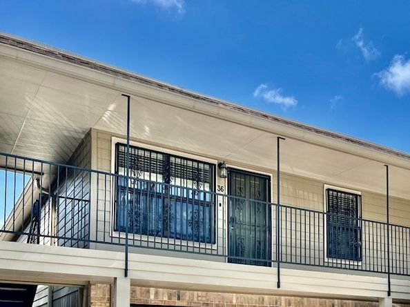 606 Marshall Street B36, Houston TX 77006