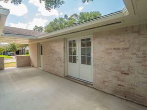 2002 Ottawa Lane, Houston TX 77043