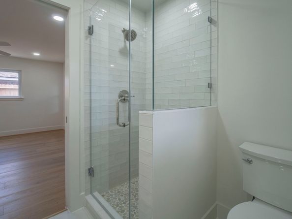 2002 Ottawa Lane, Houston TX 77043