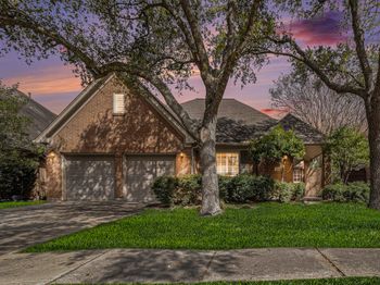 13826 Aspen Cove Drive
