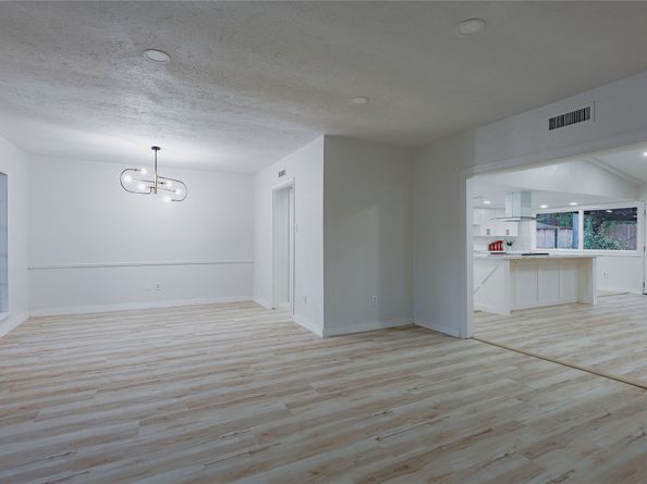 7310 Corta Calle Drive, Houston TX 77083