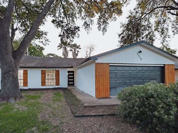 7310 Corta Calle Drive, Houston TX 77083