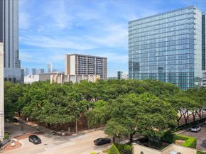 5005 Hidalgo Street 601, Houston TX 77056