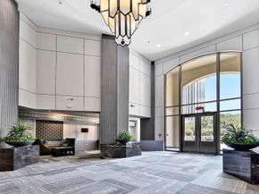 5005 Hidalgo Street 601, Houston TX 77056