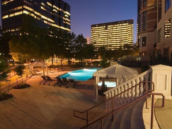 5005 Hidalgo Street 601, Houston TX 77056