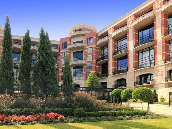 5005 Hidalgo Street 601, Houston TX 77056