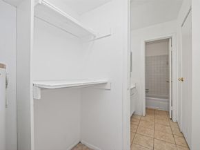 6001 Reims Road 802, Houston TX 77036