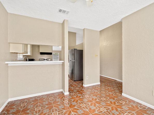 16019 Mission Village Drive, Houston TX 77083