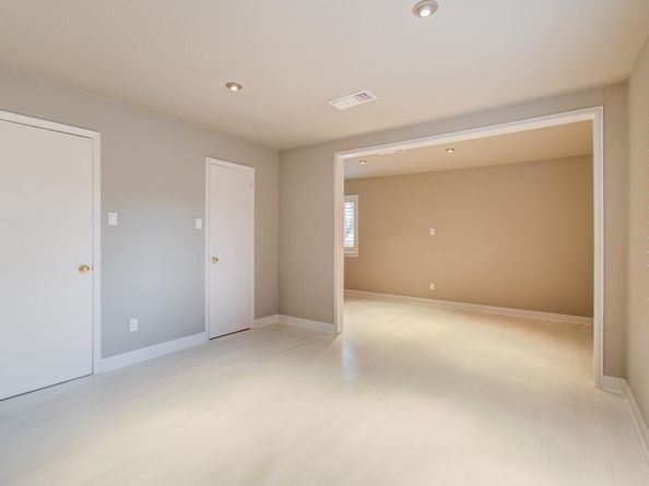 10315 Meadow Lake Lane, Houston TX 77042