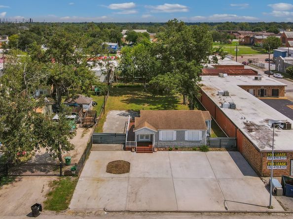 3743 Erie Street, Houston TX 77017