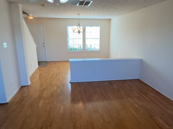 6014 Pinacle Point, Houston TX 77085