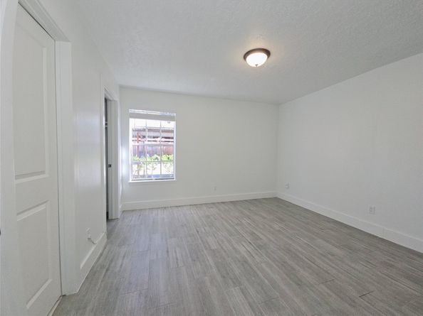 3224 Timmons Lane 111, Houston TX 77027