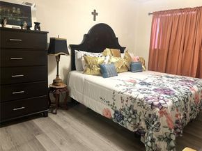 13415 Castilian Drive 1, Houston TX 77015