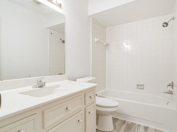 11726 Pecan Creek Drive, Houston TX 77043