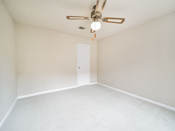 11726 Pecan Creek Drive, Houston TX 77043